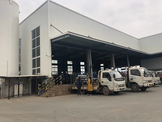 1m3- 12m3 Bitumen Transportation Tanker Asphalt Transportation Tank Trailers Oil Fuel Cement Gasoline Tanker Water Tanker with Pump for Sale in Mali